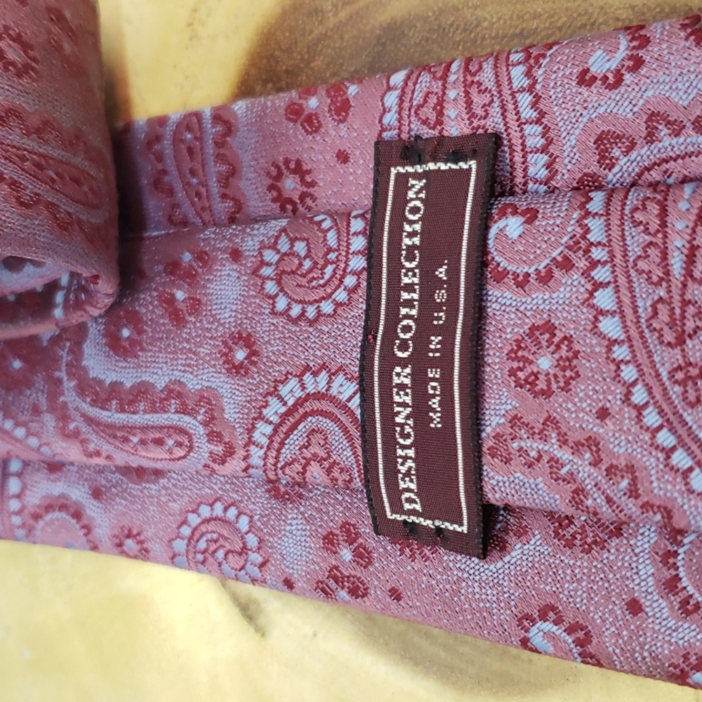 Designer Collection Tie - Picture 3 of 3